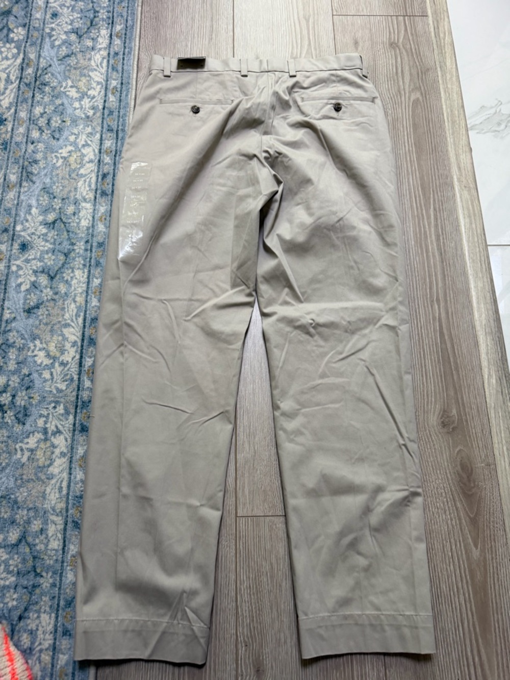 Brooks Brothers Regular Fit Cotton Advantage Chino Pants in Stone preppy khakis - Picture 6 of 7